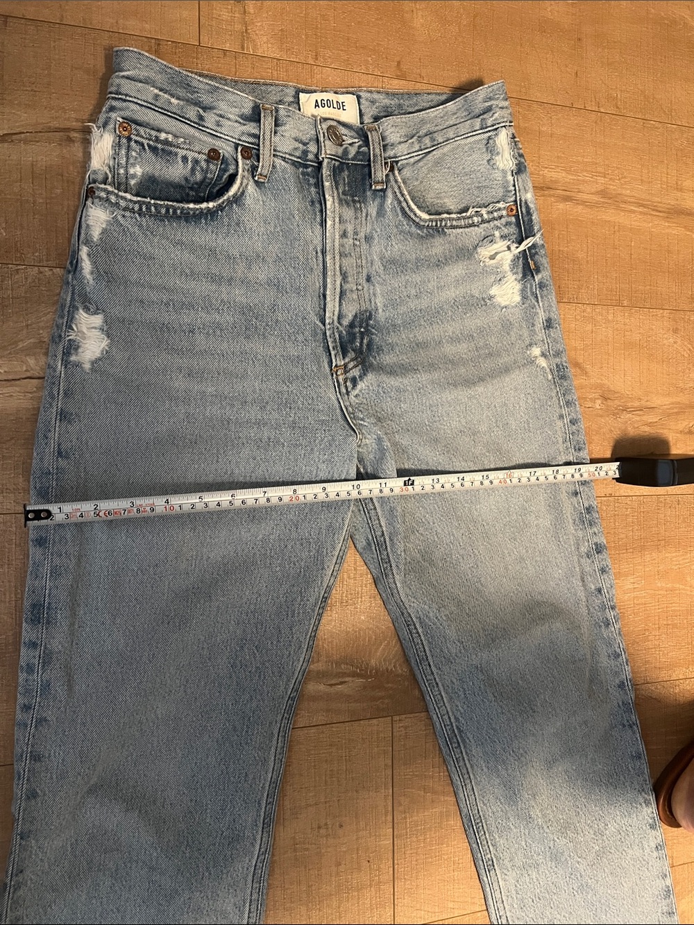 Agolde crop Light Wash Distressed Straight Leg Jeans in the wash nerve size 24 - Picture 7 of 9
